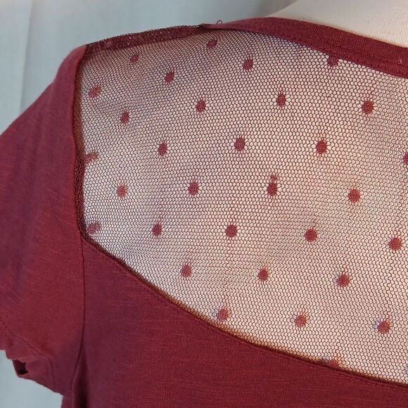 Texas Aggies Maroon T-Shirt with Mesh Shoulders - Picture 4 of 6